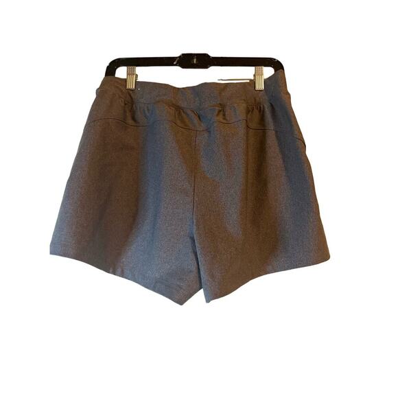 EUC Old Navy Hi-Rise Active Shorts Black Size Medium - Picture 5 of 7